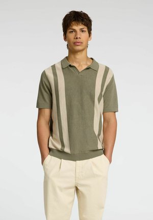 Selected SLHMATTIS OPEN  - Poloshirt - vetiver