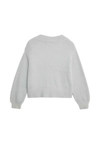 Lys grå cropped sweater med lange ærmer, ribbede manchetter og halsudskæring. Blødt, tekstureret strikmateriale med minimal detaljer på ryggen.