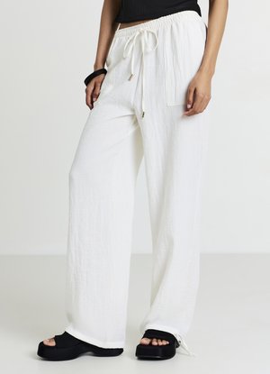 Calliope PMKD - Stoffhose - bianco lana