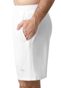 Weiße Sportkurzshorts mit einem Netzeinsatz an der Seite, elastischem Bund und Seitentasche. Mit einem Logo am unteren Saum.