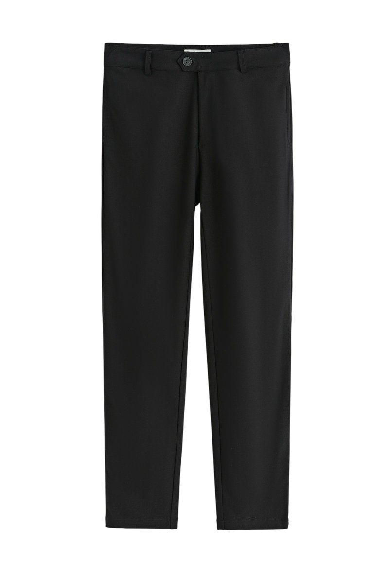 Pantalon noir sur mesure avec une texture lisse, des jambes droites, une fermeture à un bouton et des poches latérales pour un design fonctionnel.