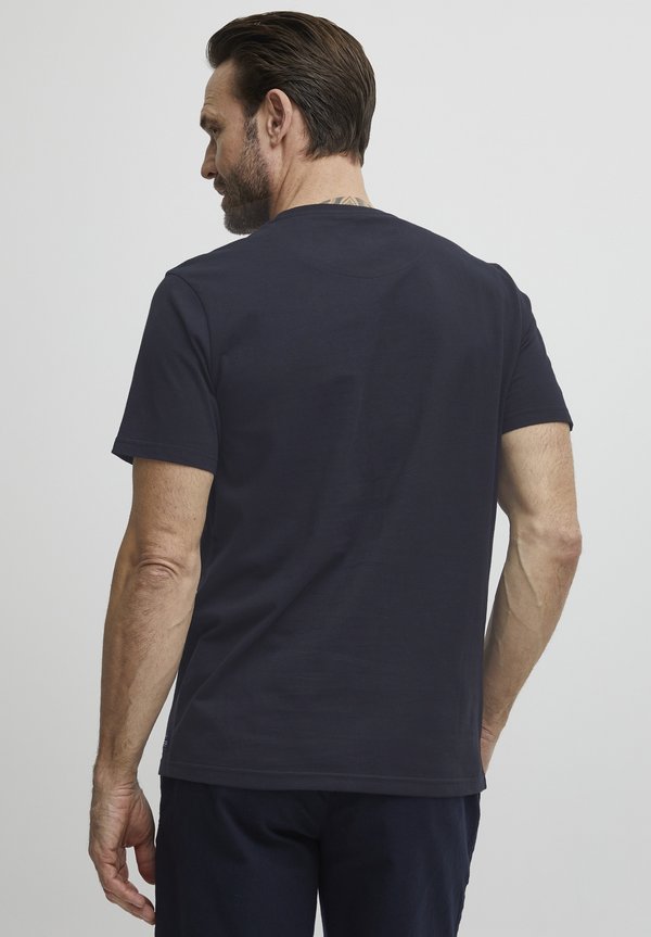 FQOLAF - Print T-shirt - salute3