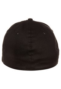 Svart bomullsmössa med rundad form, slät textur och minimalistisk design. Inkluderar ventilationshål för andningsförmåga.