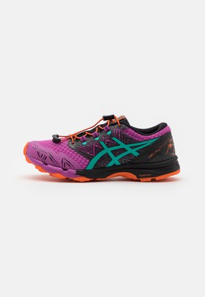 GEL-FUJITRABUCO SKY - Zapatillas de trail running - digital grape/baltic jewel
