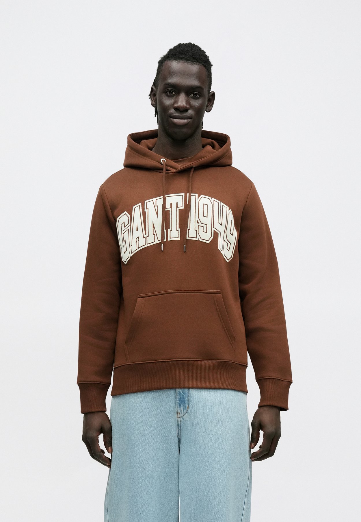 GRAPHIC HOODIE