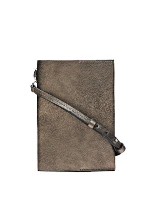 Étui pour passeport - silver-coloured