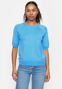 Unselected,  regatta