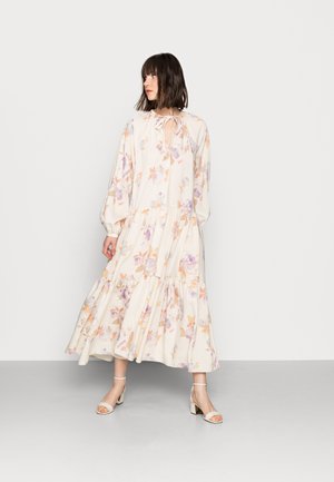 DRESS - Korte jurk - rose flower