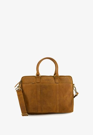 Brązowa skórzana teczka z podwójnymi rękojeściami, regulowanym paskiem na ramię, zapięciem na zamek oraz wieloma kieszeniami zewnętrznymi do organizacji.