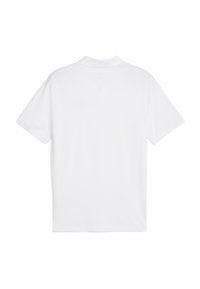 Polo shirt bianco a maniche corte realizzato in tessuto liscio. Presenta un colletto classico e un orlo dritto, senza ulteriori motivi o dettagli.