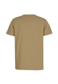 Kortærmet t-shirt med rund hals i en ensfarvet tan-farve. Fremstillet af blødt stof med en glat tekstur. Ingen synlige detaljer eller mønstre.