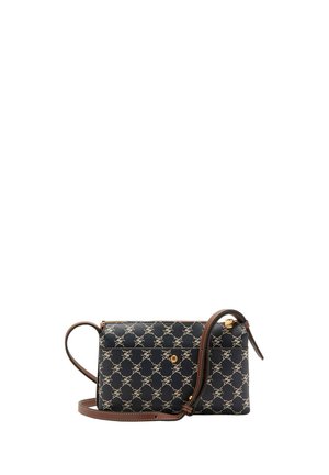 Petit sac bandoulière noir avec motif de logo beige, bandoulière marron réglable et détails bouton et fermeture éclair dorés.