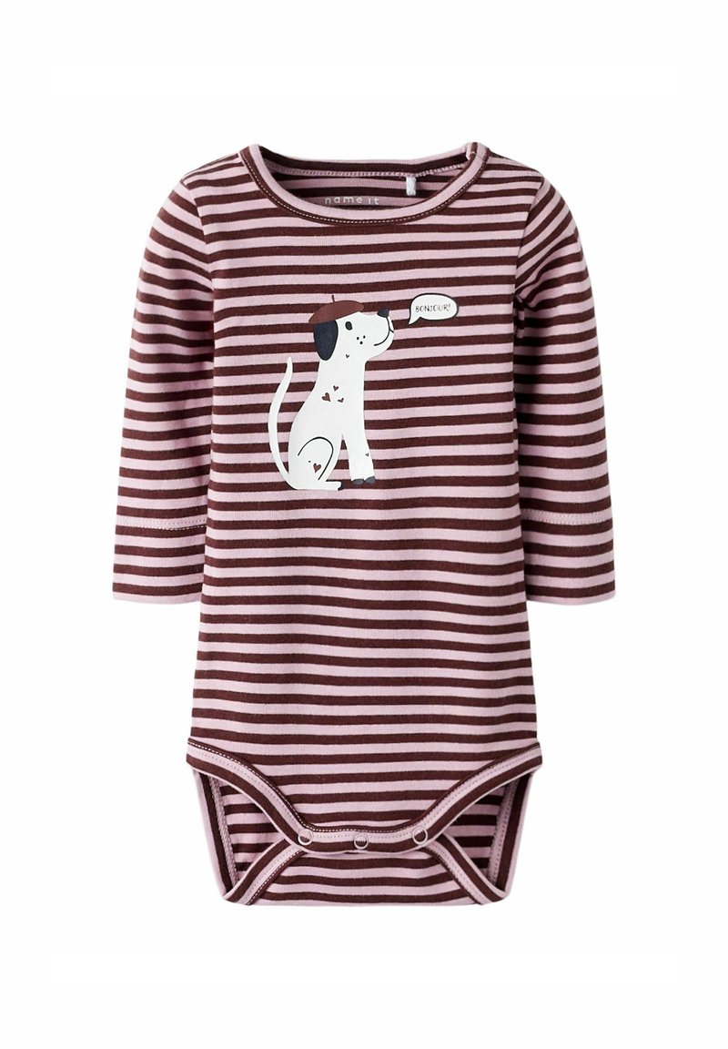 Pasiasty bodysuit z długim rękawem w kolorze burgundowym i jasnoróżowym, z białą grafiką psa i dymkiem z napisem "BONJOUR". Zatrzaskowe zapięcie na dole.