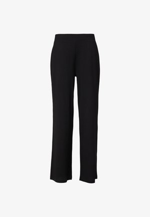 Zwarte broek met hoge taille en rechte pijpen van gestructureerde stof en een eenvoudige tailleband, getoond op een witte achtergrond.