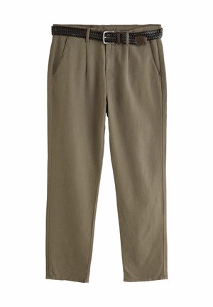 Olivi vihreät housut suoralla leikkuulla, laskostettu etuosa, kaksi sivutaskua ja kudottu musta vyö, jossa on hopeinen solki.