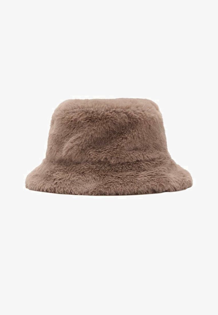 Chapeau bob en fausse fourrure de couleur marron clair, avec un large bord détendu et une surface lisse et texturée pour la chaleur et le confort.