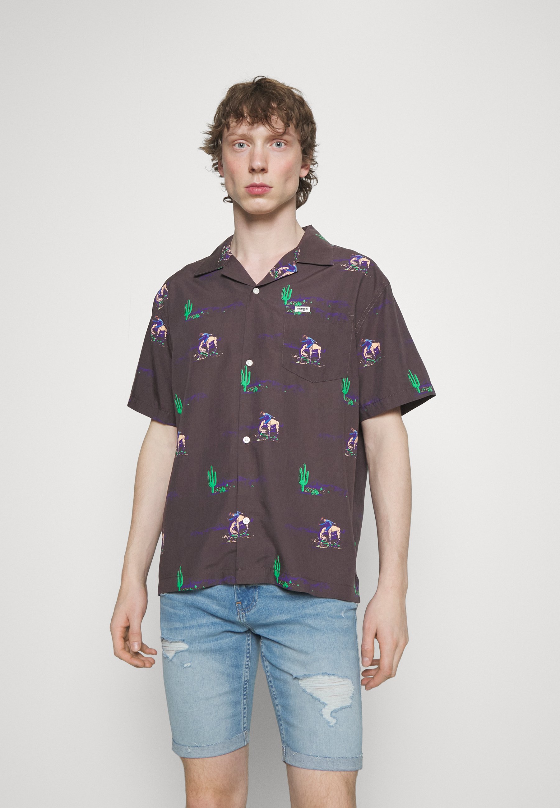 Wrangler Herren Resort Shirt Aus Baumwolle – Lässiges Freizeithemd Mit Batikprint