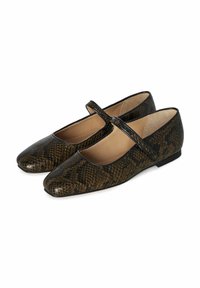 Donkergroene en zwarte slangenhuidprint ballet flats met een vierkante neus, een band over de wreef en een platte zool. Glad textuur.
