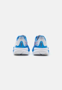 HOKA MACH 6 - Laufschuh Straße - white/virtual blue
