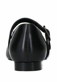 Zwarte leren ballerina's met een ronde neus, verstelbaar bandje en een lage gestapelde hak. Gladde textuur met minimale hardware.