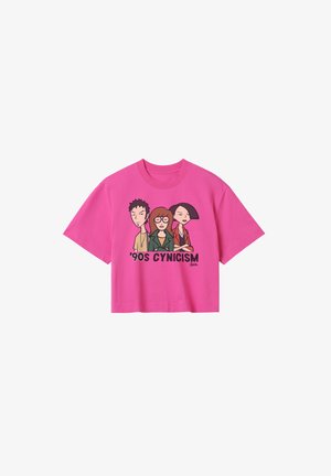 Roze cropped t-shirt met cartoonfiguren met donkere omtrekken en de tekst "'90s CYNICISM" in zwart, gemaakt van katoen.