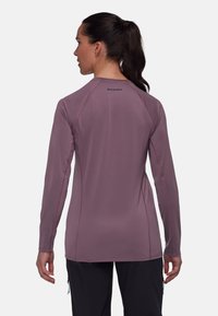 Mammut SELUN LONGSLEEVE WOMEN LOGO - Maglietta a manica lunga - flux