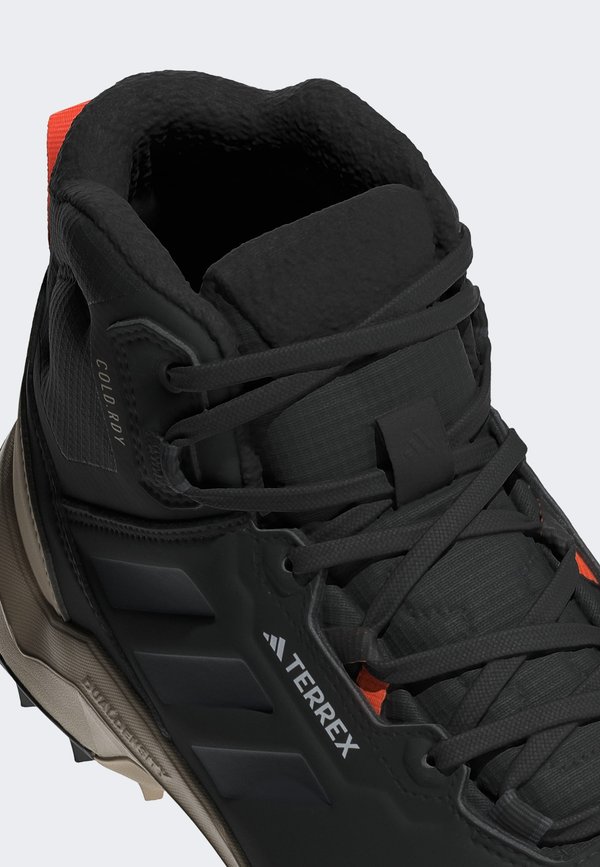 AX4 MID BETA COLD.RDY HIKING - Hiking shoes4