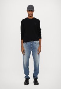 DOUBLE A BY W.W. TAY UNISEX - Vesta - black