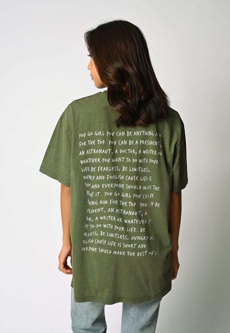 Mira Paris YOU GO VINTAGE UNISEX TEE - Tričko s potlačou - green