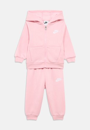 CLUB SET - Treningas - medium soft pink