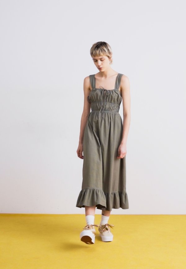 PARADISE WINDS - Day dress4