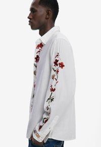 Desigual Hemd - white