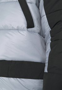 The North Face HMLYN INSULATED PARKA - Casaco de inverno - tradewinds grey