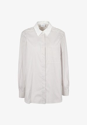 Camicia a righe in tessuto leggero con colletto bianco. Rigature verticali in un beige tenue, con una tasca sul petto a righe orizzontali.