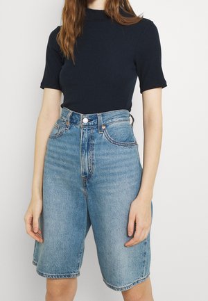 T-shirt basic
