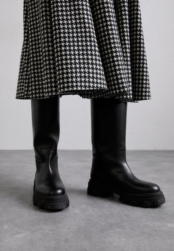 PERNI - Platform boots