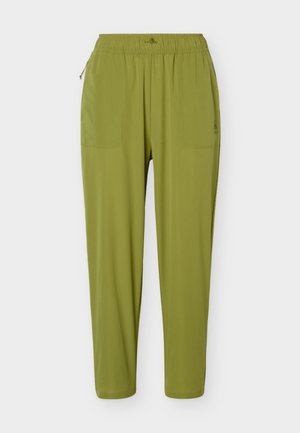 Pantaloni con vita elastica verde oliva, tasche laterali e gambe affusolate, progettati per attività all'aperto o uso casual.