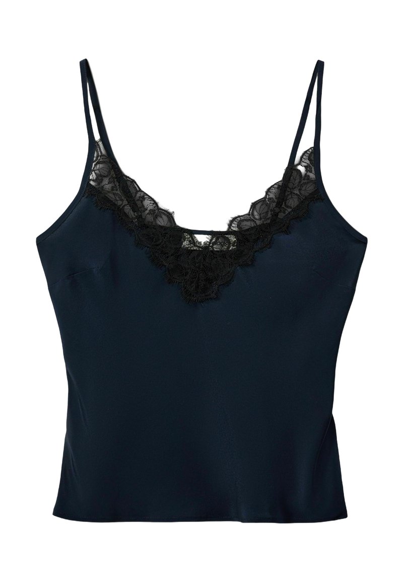 Morska satenasta majica na bretele s tankim trakama i crnim čipkastim rubom duž V-izreza, s glatkom teksturom i minimalističkim dizajnom.