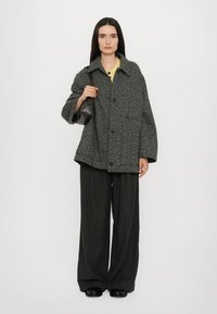 CLOSED Palton scurt - grey heather