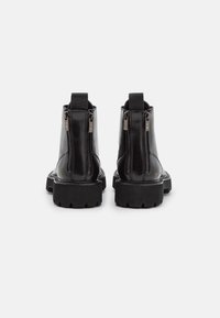 Steve Madden Veterboots - black