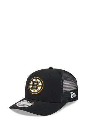 Schwarze Baseballkappe mit Netzrückseite, Boston Bruins-Logo vorne und New Era-Logo seitlich bestickt.