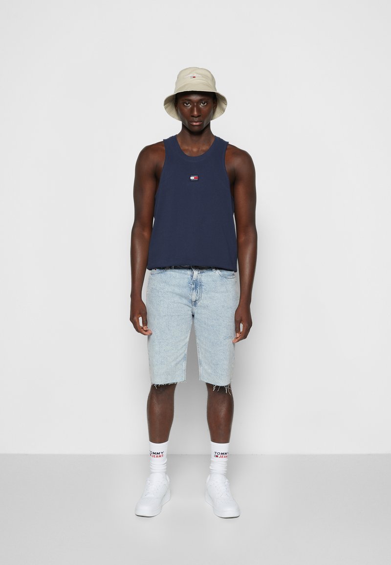 converse jeans shorts
