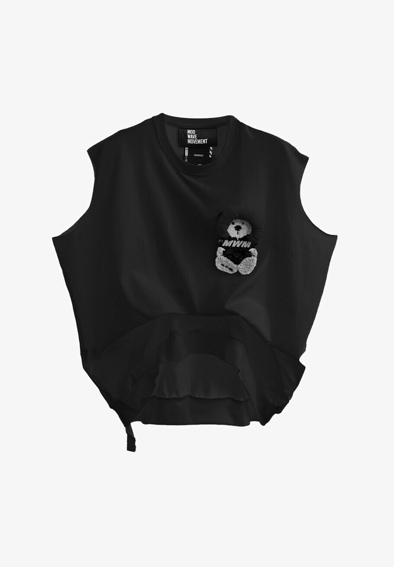 Camiseta sin mangas negra con un gráfico de un oso y acentos florales. Fabricada con tela suave, tiene un corte holgado y un dobladillo redondeado.