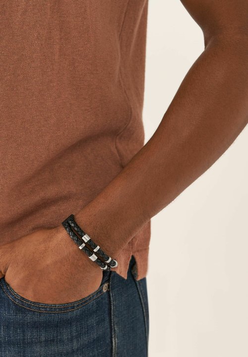 Bracelet En Cuir Noir Pour Enfant – Longueur 15 Cm – Basique Et Intemporel – Idéal Pour Compléter Une Tenue