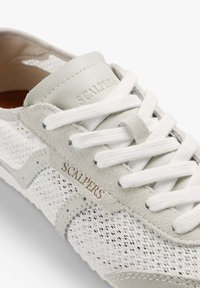 Scalpers Zapatillas - off white