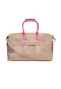 Beige Nylon-Reisetasche mit rosa synthetischen Griffen, Reißverschluss und rosa Akzentdetails. Besitzt ein Logo auf der Vorderseite. Große rechteckige Form.
