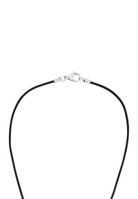 Collana in corda di gomma nera con gancio a moschettone in argento e tappi alle estremità su uno sfondo bianco.