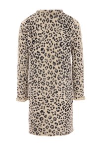 Leopardskinnad tröjakappa i beige och svart, med en mjuk textur, långa ärmar och spetsdetaljer vid ärmsluten.
