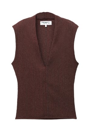 Burgundy sleeveless sweater with a deep V-neck. Textured fabric, ribbed pattern, and straight hemline. Tag reads "PULL&BEAR."