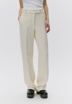 LILIANE MODERN - Nohavice - pistachio shell